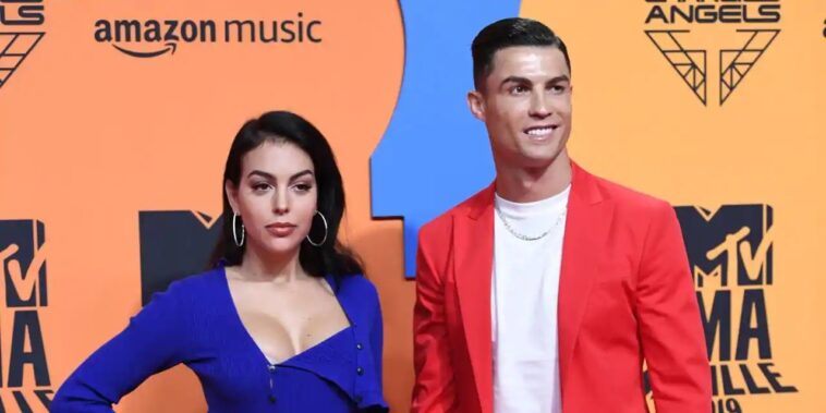 Ronaldo offre la bague la plus chère au monde à sa femme 9 Top Player Magazine 26