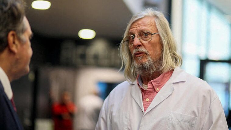 Le coronavirus est "la plus grande escroquerie" au monde selon Didier Raoult 9 Top Player Magazine. Coronavirus Pr Didier Raoult