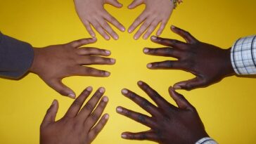 hand 1137978 960 720